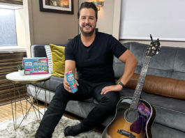 Experience Luke Bryan like never before with award-winning Organic Tequila Casa Azul, Part of "Mind of a Country Boy Tour"